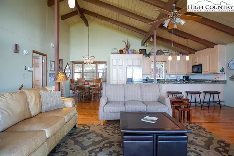 305 Ridge Rd, Roaring Gap, NC 28668 photo 8