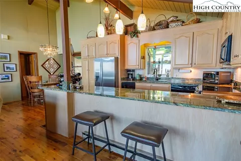 305 Ridge Rd, Roaring Gap, NC 28668 photo 13