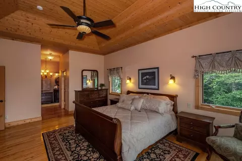 137 Spruce Hollow Rd, Beech Mountain, NC 28604 photo 22