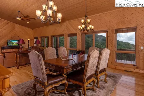 137 Spruce Hollow Rd, Beech Mountain, NC 28604 photo 14