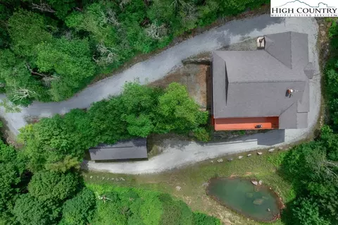 137 Spruce Hollow Rd, Beech Mountain, NC 28604 photo 33