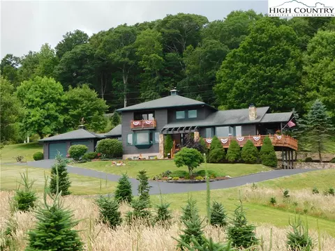 1031 Meadow Ave, Banner Elk, NC 28604