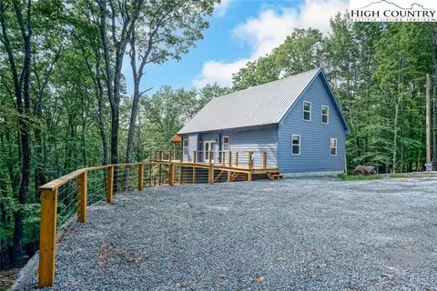 209 Pine Ridge Rd, Beech Mountain, NC 28604 photo 2