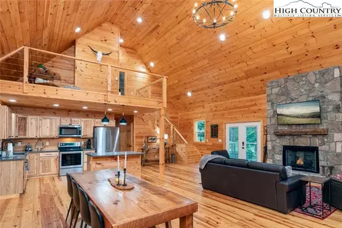 209 Pine Ridge Rd, Beech Mountain, NC 28604 photo 7