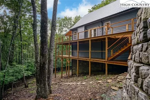 209 Pine Ridge Rd, Beech Mountain, NC 28604 photo 4