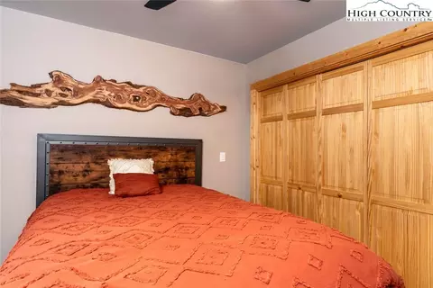 209 Pine Ridge Rd, Beech Mountain, NC 28604 photo 16