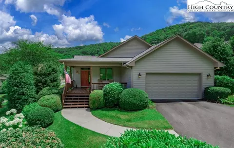 143 Liberty Ln, Banner Elk, NC 28604