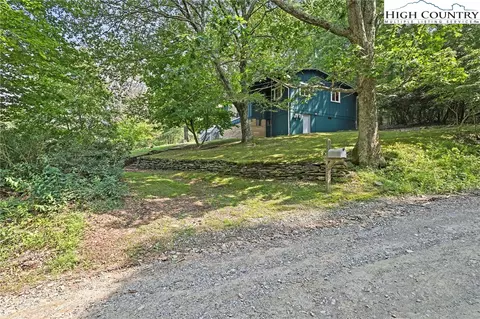 607 Doe Ridge Rd, Boone, NC 28607