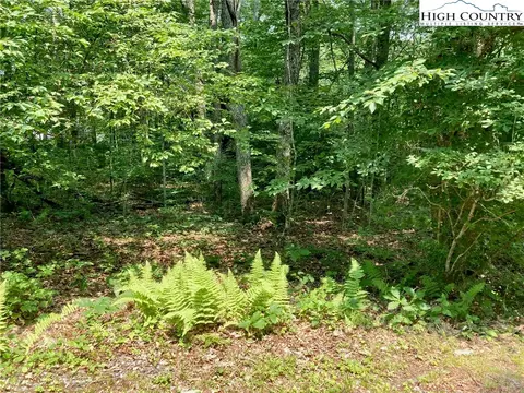 TBD Crestwood Circle, Newland, NC 28657