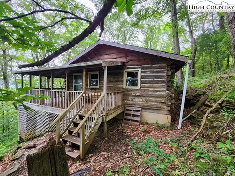 502 Lynn Hill Rd, Boone, NC 28607 photo 6