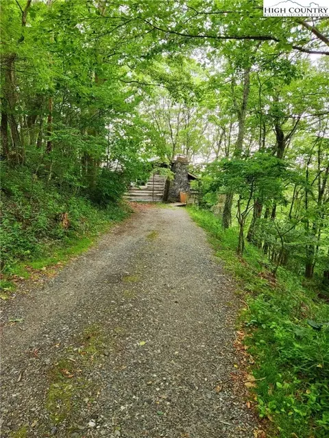 502 Lynn Hill Rd, Boone, NC 28607 photo 9