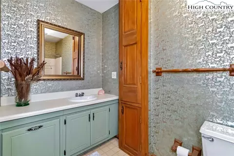185 Sunset Dr, Boone, NC 28607 photo 39