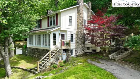 185 Sunset Dr, Boone, NC 28607 photo 4