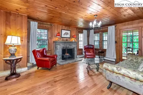 185 Sunset Dr, Boone, NC 28607 photo 9