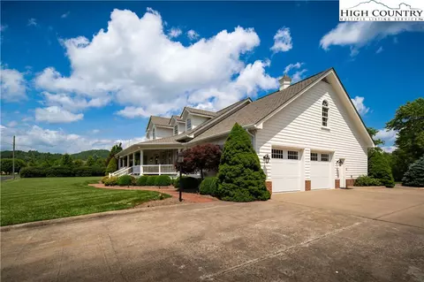 212 Johnson St, Boone, NC 28607 photo 38