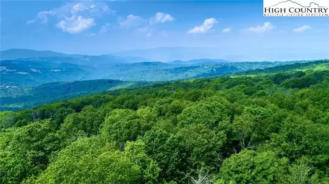 54 Lodge Ridge Trail, Banner Elk, NC 28604