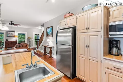 208 Hawkbill Rd, Ferguson, NC 28624 photo 12