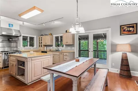 208 Hawkbill Rd, Ferguson, NC 28624 photo 8