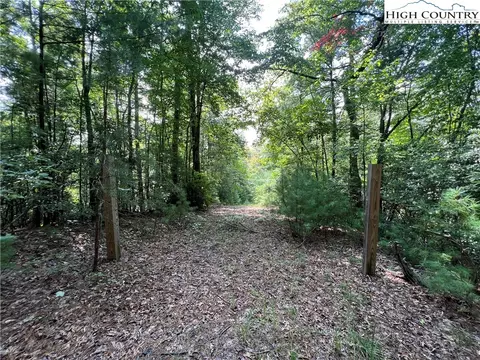 5 Turkey Trail, Deep Gap, NC 28618