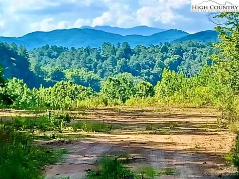 3 03 Acres- Lot 89 -2009 Johns Ridge Pkwy, Lenoir, NC 28645