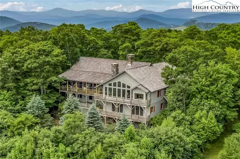 1975 Homestead Rd, Todd, NC 28684
