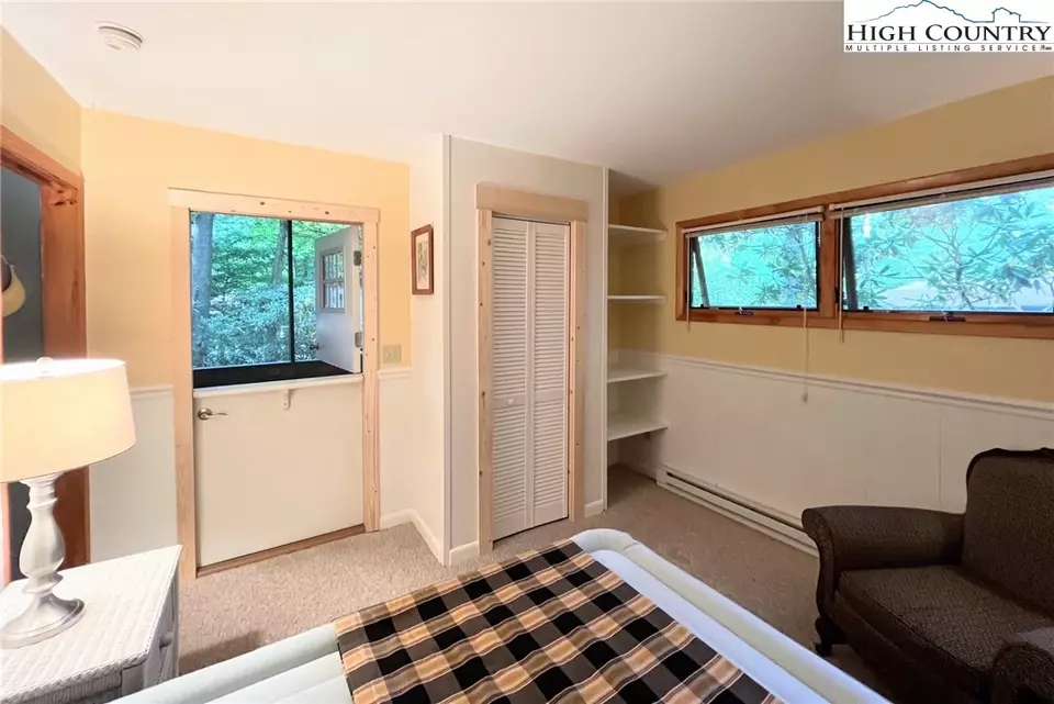 421 Windridge Rd, Newland, NC 28657 photo 17