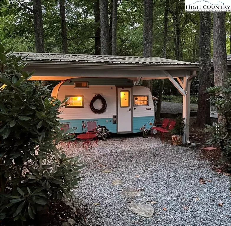  421 Windridge Rd, Newland, NC 28657 photo 35