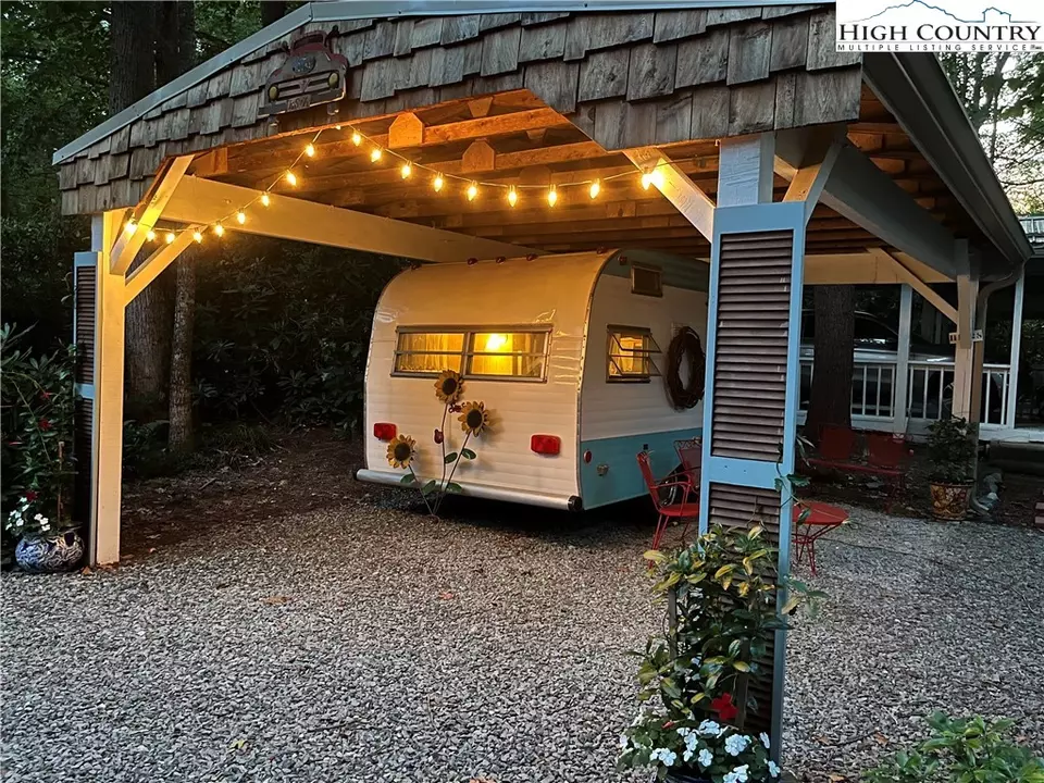  421 Windridge Rd, Newland, NC 28657 photo 36