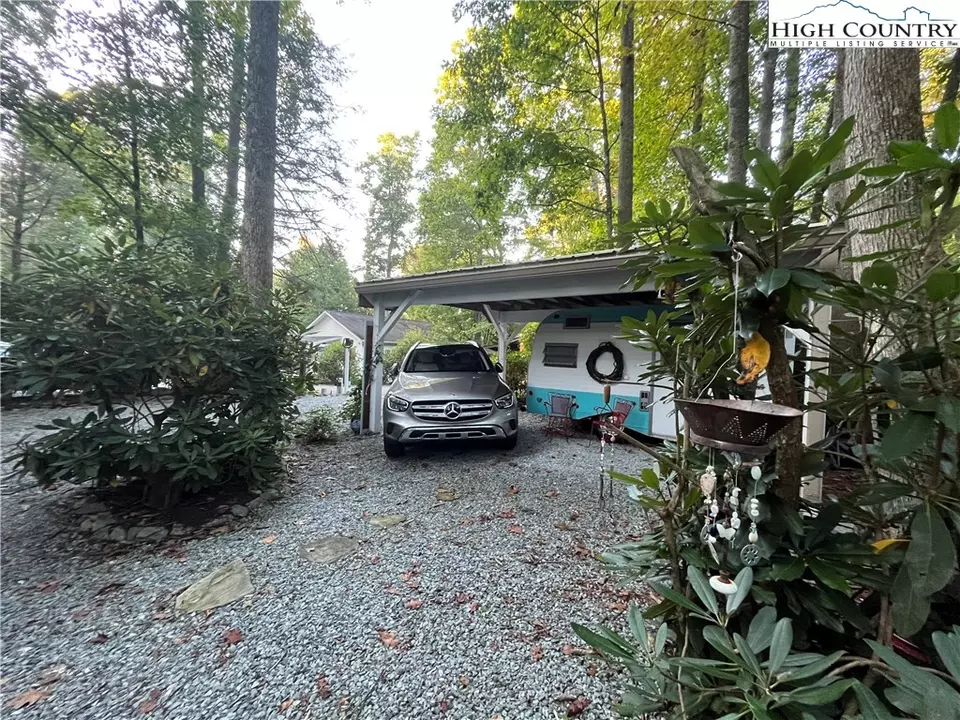  421 Windridge Rd, Newland, NC 28657 photo 44