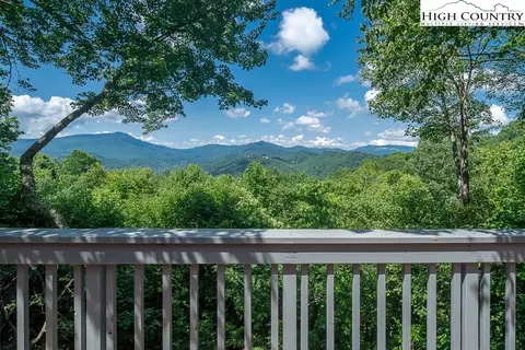 247 Mulberry, Boone, NC 28607 photo 1