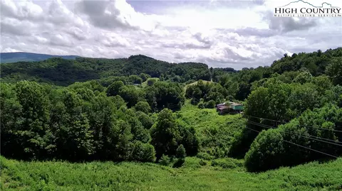 244 Flat Springs Rd, Elk Park, NC 28622