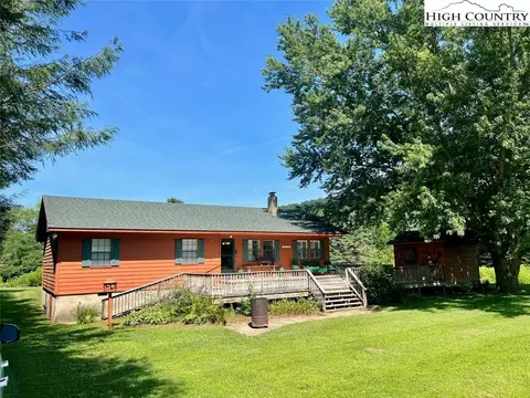 236 Cranberry Creek Rd, Laurel Springs, NC 28644
