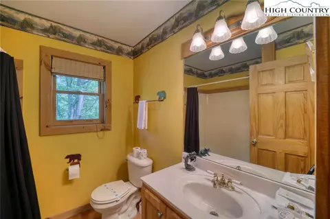 247 Streamside Ln, Seven Devils, NC 28604 photo 19