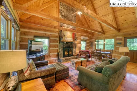 247 Streamside Ln, Seven Devils, NC 28604 photo 5