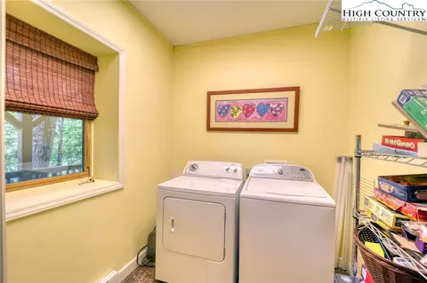 247 Streamside Ln, Seven Devils, NC 28604 photo 24