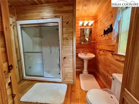 180 Edwards Way, Todd, NC 28684 photo 23