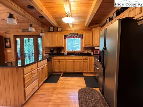 180 Edwards Way, Todd, NC 28684 photo 12