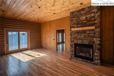 1501 Beech Mountain Pkwy, Banner Elk, NC 28604 photo 20