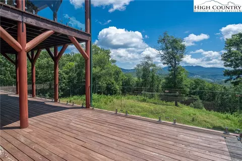 1501 Beech Mountain Pkwy, Banner Elk, NC 28604 photo 5
