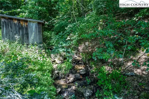 1501 Beech Mountain Pkwy, Banner Elk, NC 28604 photo 8