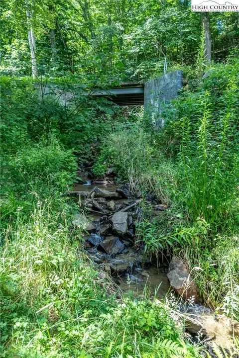 1501 Beech Mountain Pkwy, Banner Elk, NC 28604 photo 9