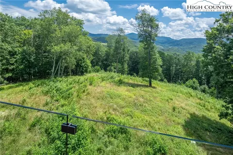 1501 Beech Mountain Pkwy, Banner Elk, NC 28604 photo 6
