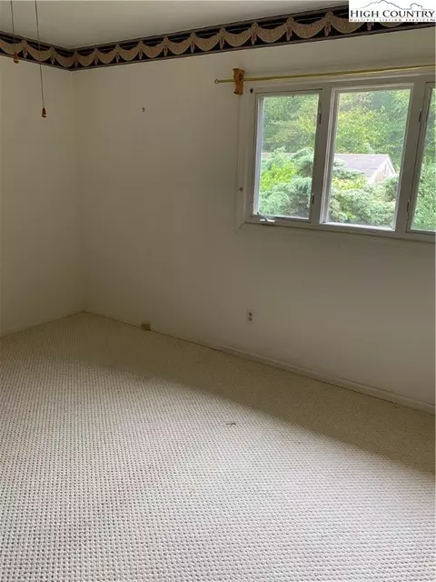 334 Snowy Oak Rd, Boone, NC 28607 photo 13