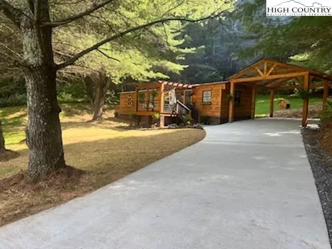 12897 Old Hwy 16 Hwy, Grassy Creek, NC 28631