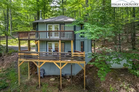 104 Black Birch Ln, Beech Mountain, NC 28604 photo 4