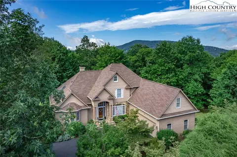 113 Bella Dr, Blowing Rock, NC 28605