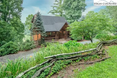 215 Dori Dr, Boone, NC 28607