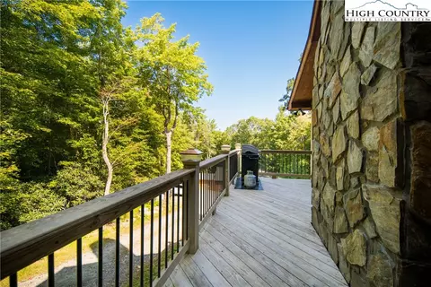 155 Merrywether Ln, Boone, NC 28607 photo 36