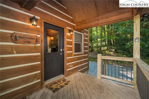 155 Merrywether Ln, Boone, NC 28607 photo 4