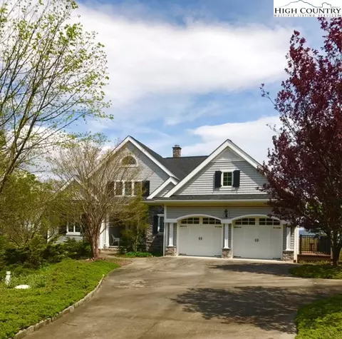 596 Troon Ave, Roaring Gap, NC 28668
